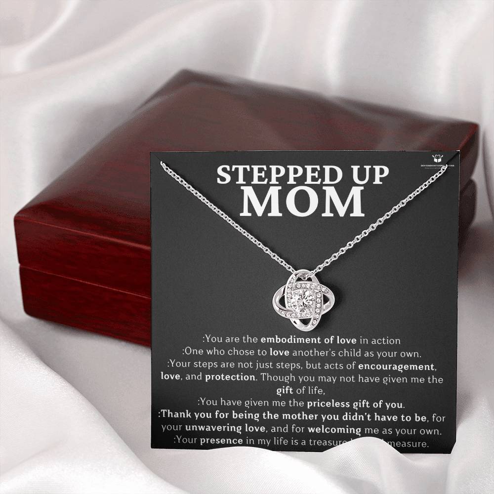 [ALMOST SOLD OUT] Stepmom's Embrace: A Bond Beyond Blood - Love Knot Necklace