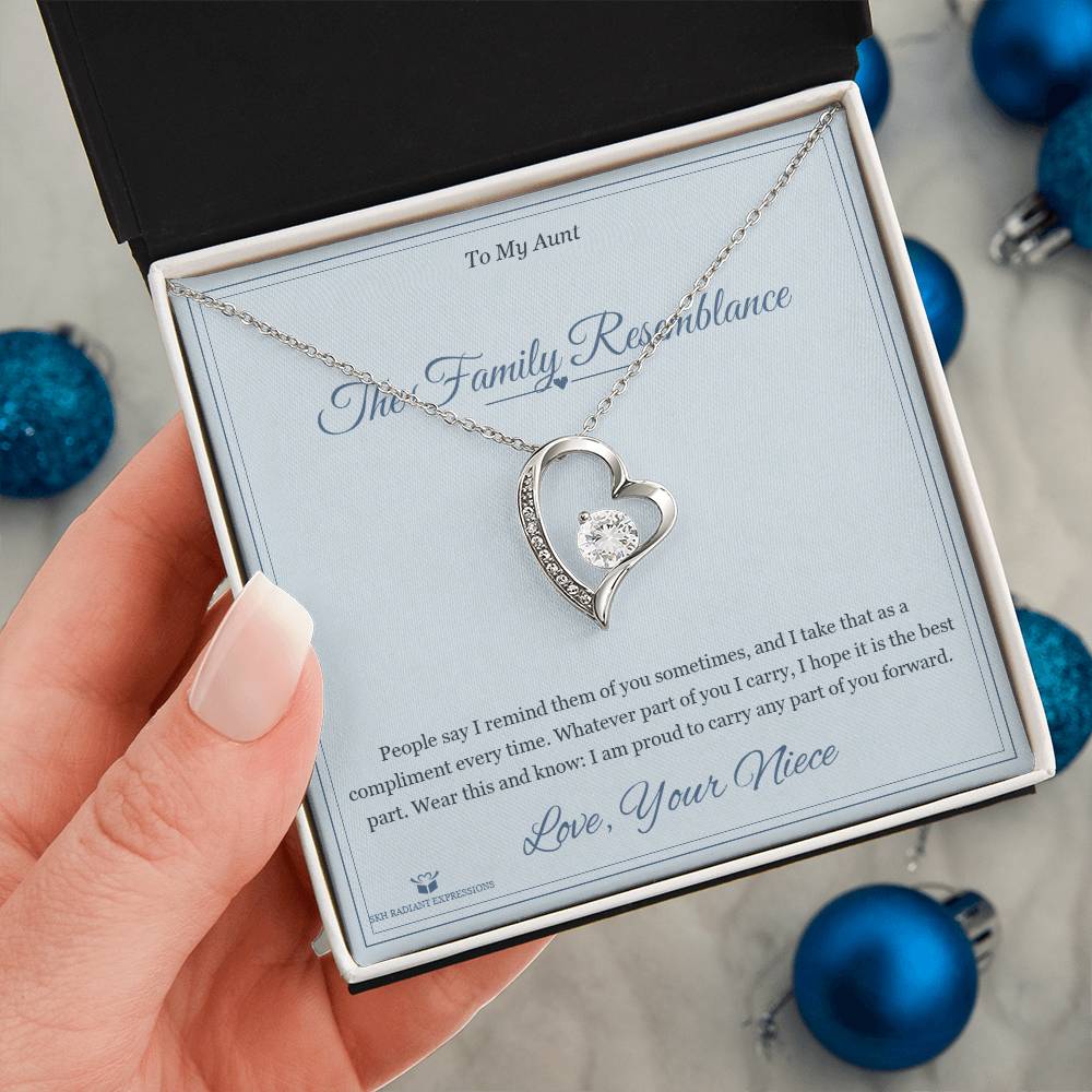 The Family Resemblance - Forever Love Necklace for Aunt