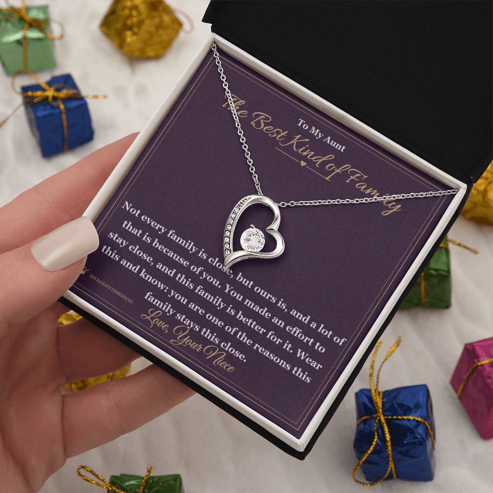 The Best Kind of Family - Forever Love Necklace for Aunt