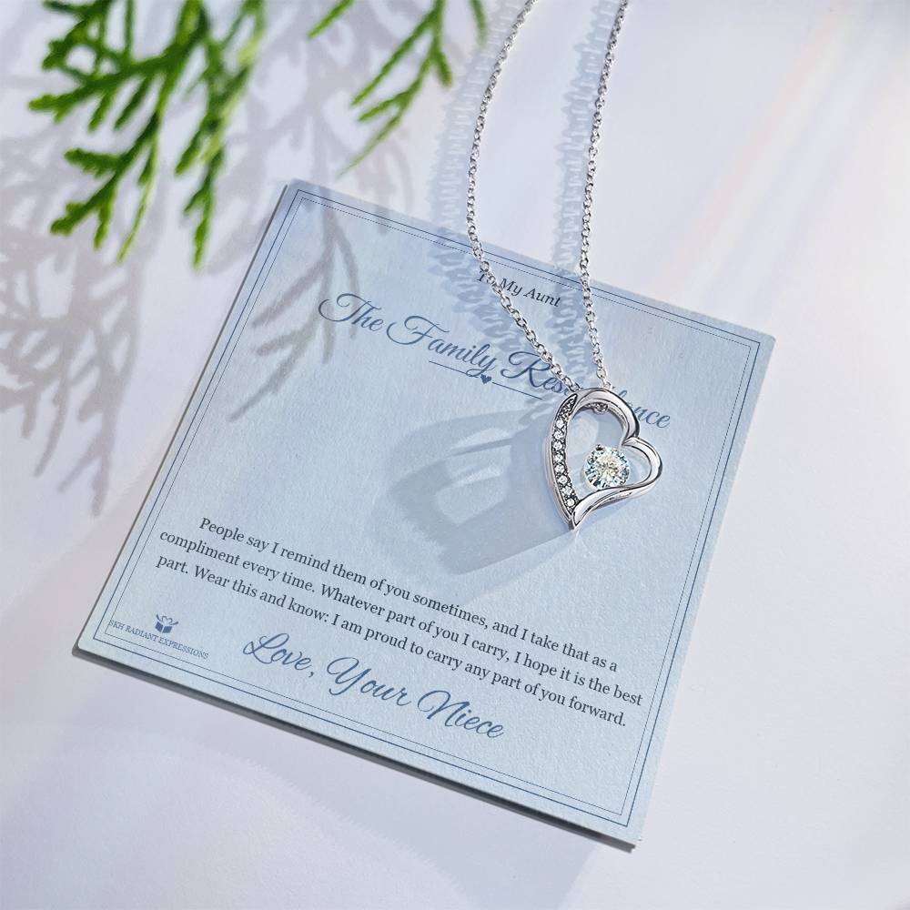 The Family Resemblance - Forever Love Necklace for Aunt