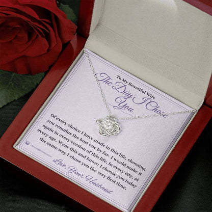 Personalized Love Knot Necklace for wife