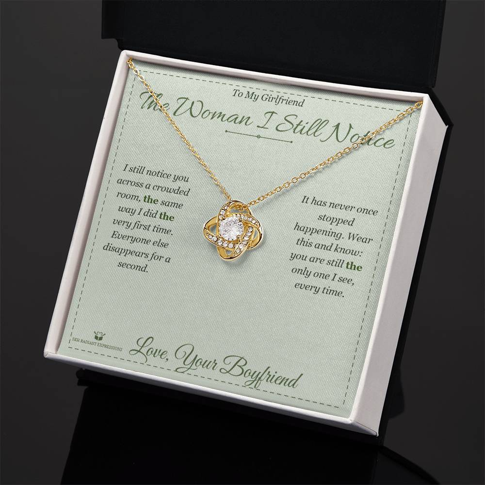What is a meaningful gift for girlfriend
