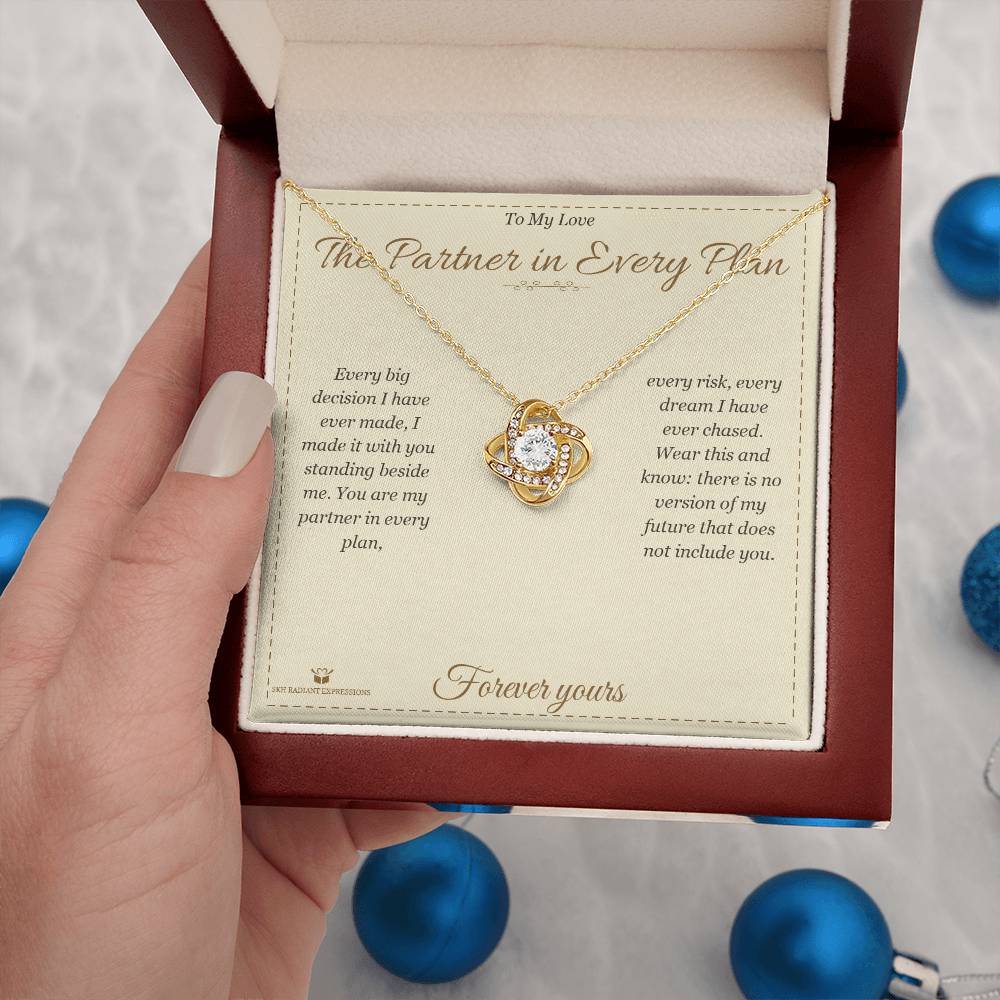 Best love knot necklace for partner 2026