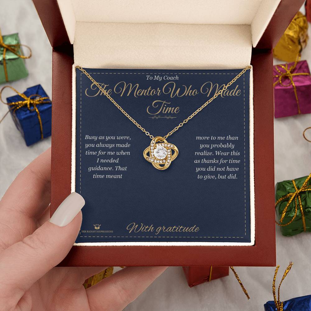 Best love knot necklace for coach 2026